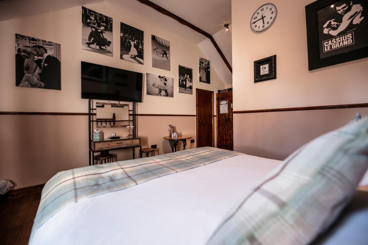 South Causey Inn สแตนลีย์ ภายนอก รูปภาพ
